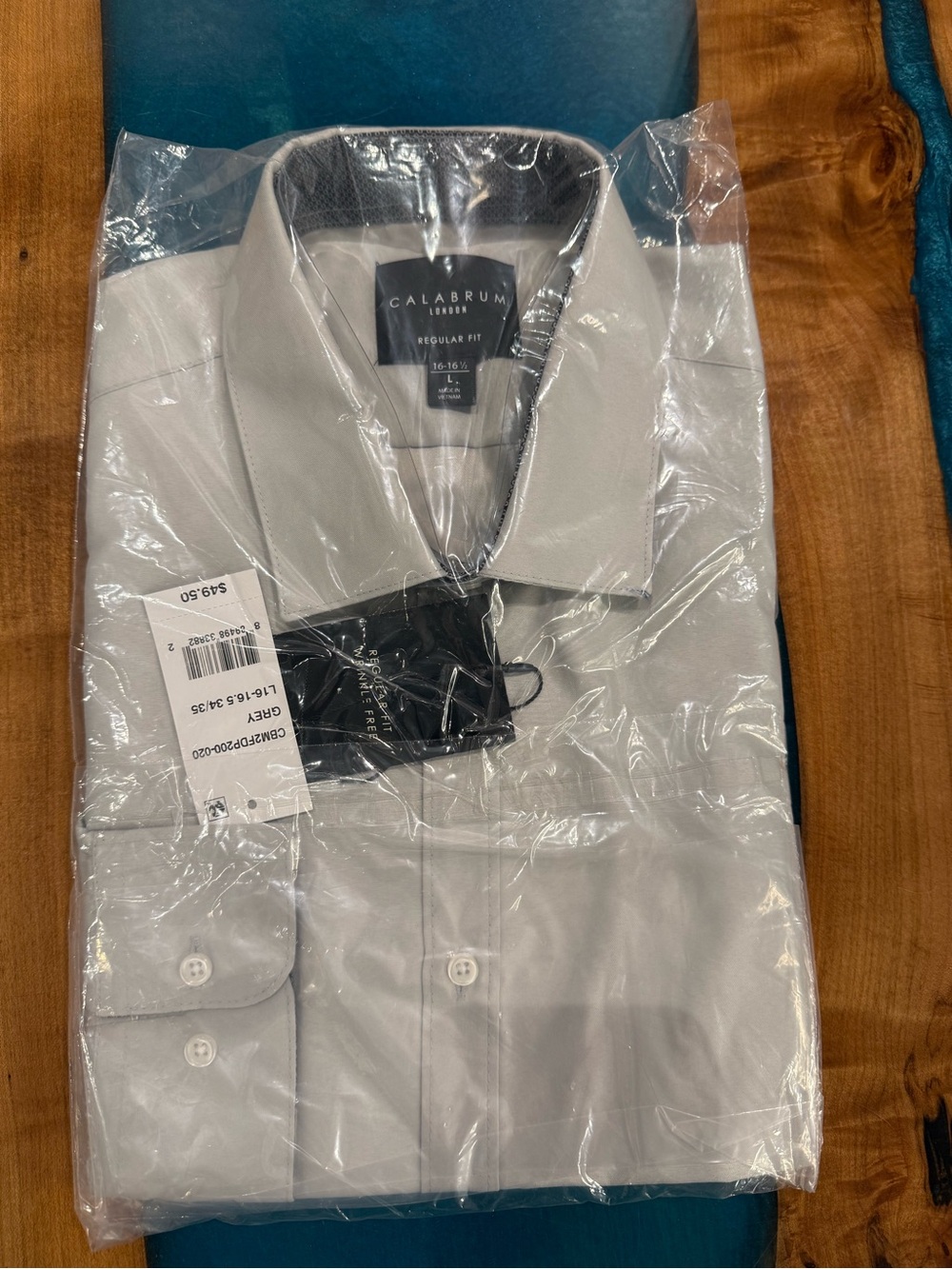 Men's 16-16.5 34/35 CALABRUM Wrinkle Free  Light Grey Dress Shirt - Regular Fit